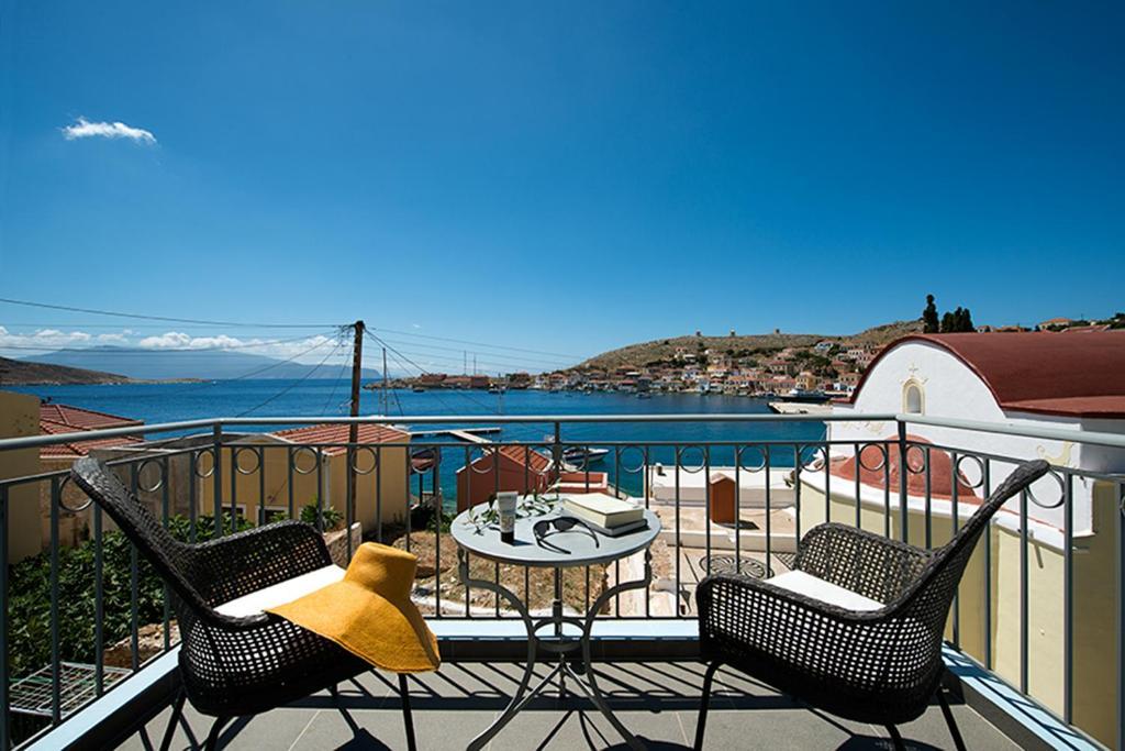 Villa Kalypso Chalki Town Номер фото